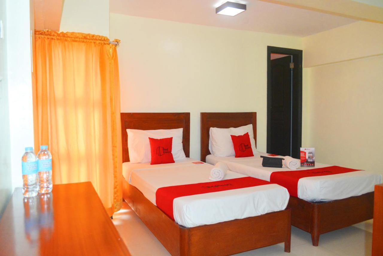 Reddoorz Near Sm Puerto Princesa Luaran gambar